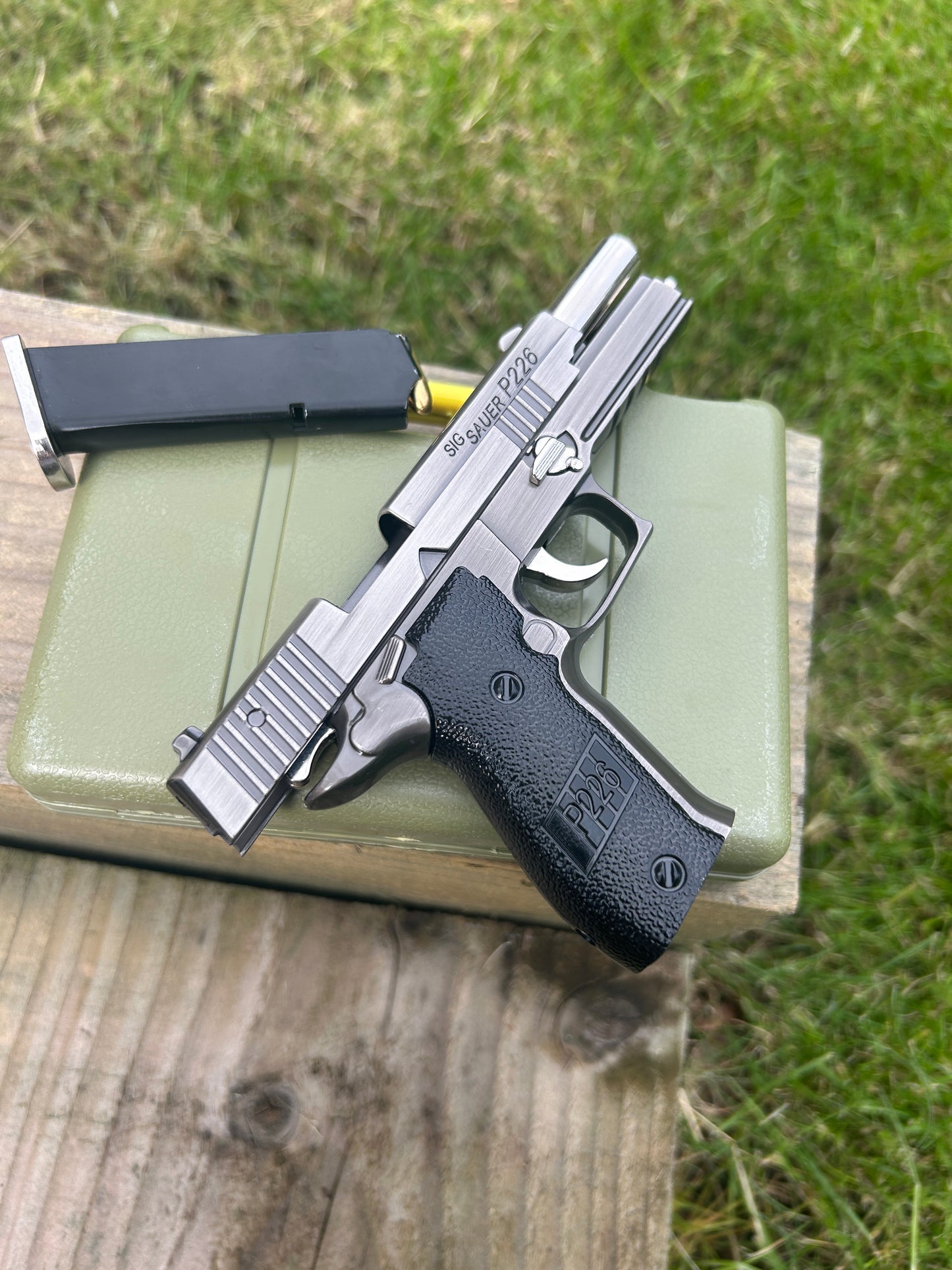 Miniature P226 Pistol 1:2 Scale Model with Ejecting Shells and Moving Parts | ALLOY ARMY