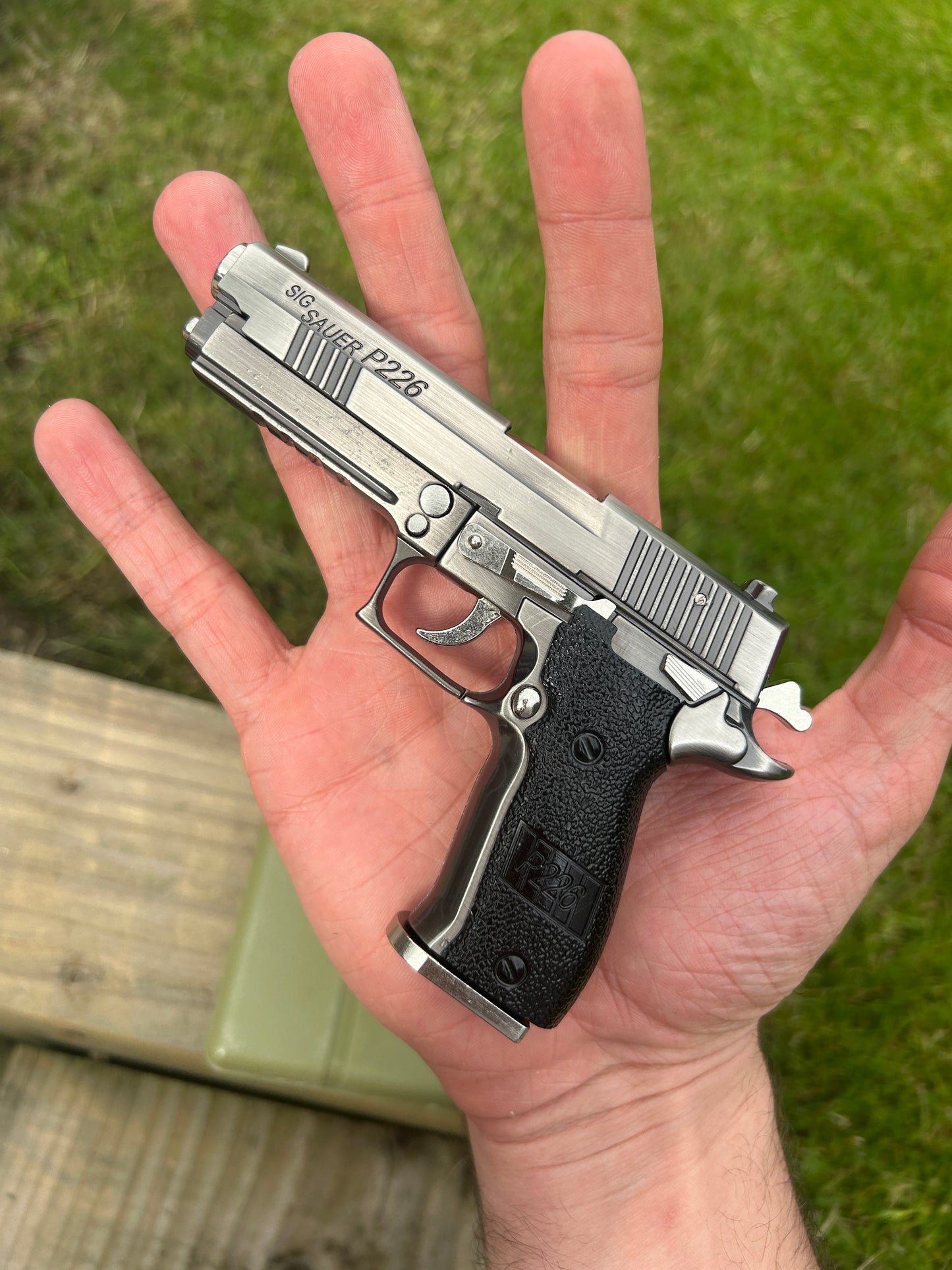 Miniature P226 Pistol 1:2 Scale Model with Ejecting Shells and Moving Parts | ALLOY ARMY