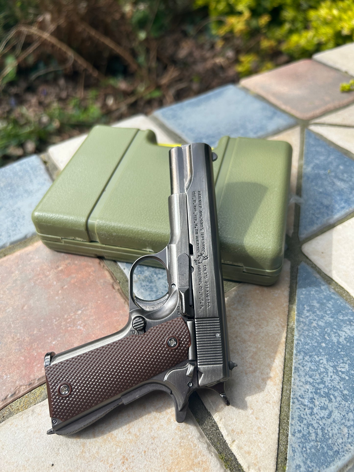 Miniature 1911 1:2:05 Model Full Metal Display Piece | ALLOY ARMY