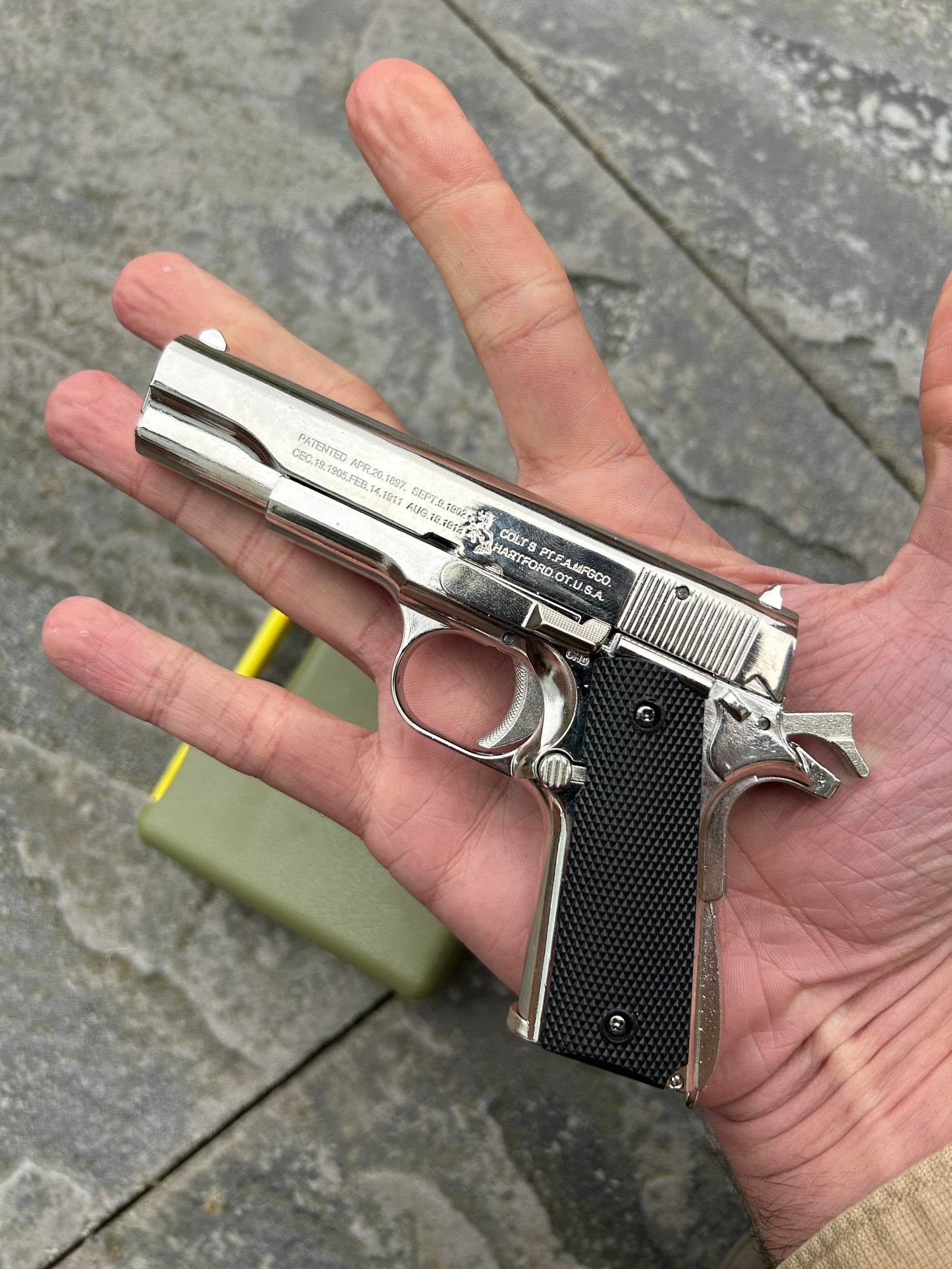 1911 ‘Chrome’ Miniature Scale Model Metal Pistol with Moving Parts Ejecting Shells | ALLOY ARMY