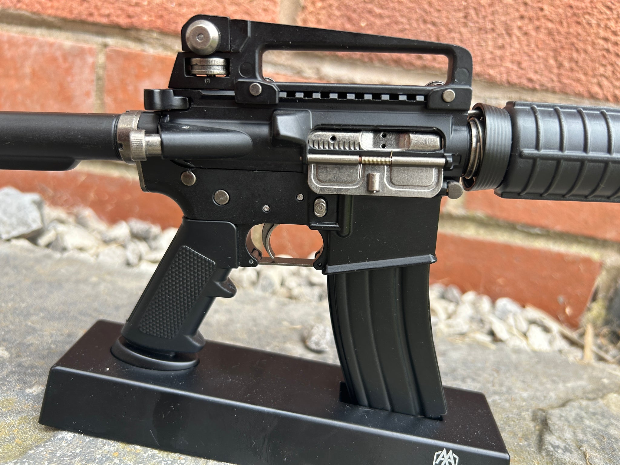 M4A1 50% Scale Model Metal Miniature Rifle | ALLOY ARMY – Dart Armoury